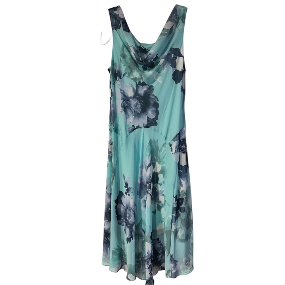 Signature by Robbie Bee Floral Dress